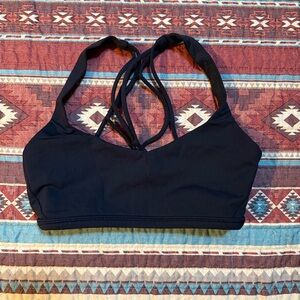 Lululemon Women's Black Strappy Bralette size 2